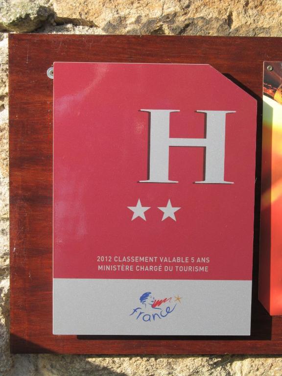 Hotel La Quebecoise ดีน็อง ภายนอก รูปภาพ